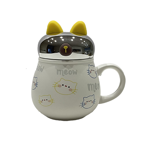 ماگ گربه با گوش زرد.jpg