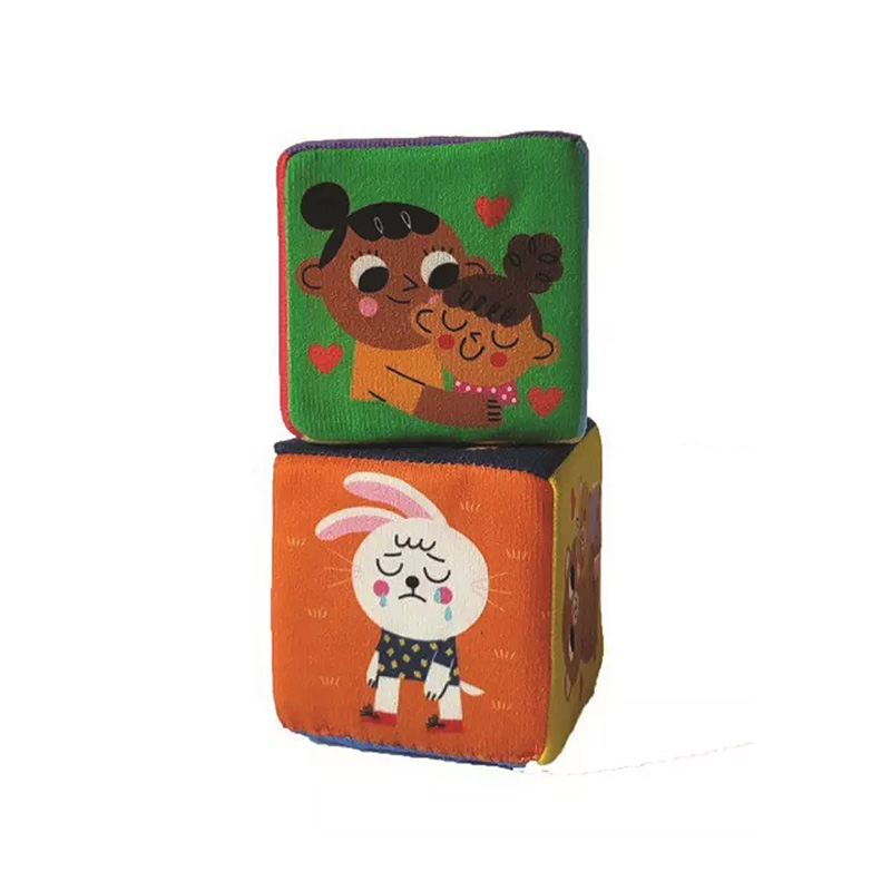 مکعب پارچه ای احساسات-۲.jpg