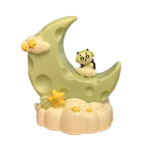 چراغ خواب طرح ماه و حیوانات