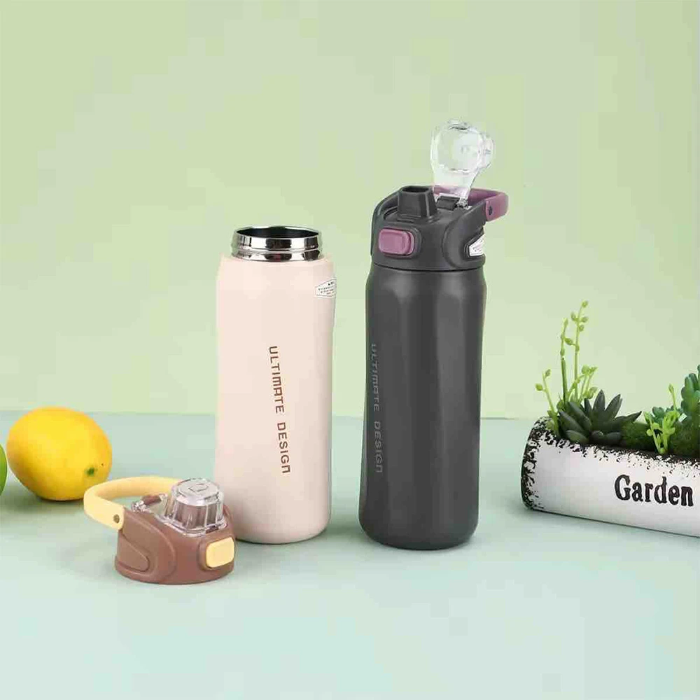 قمقمه استیل دسته دار 550 میل -۴.jpg