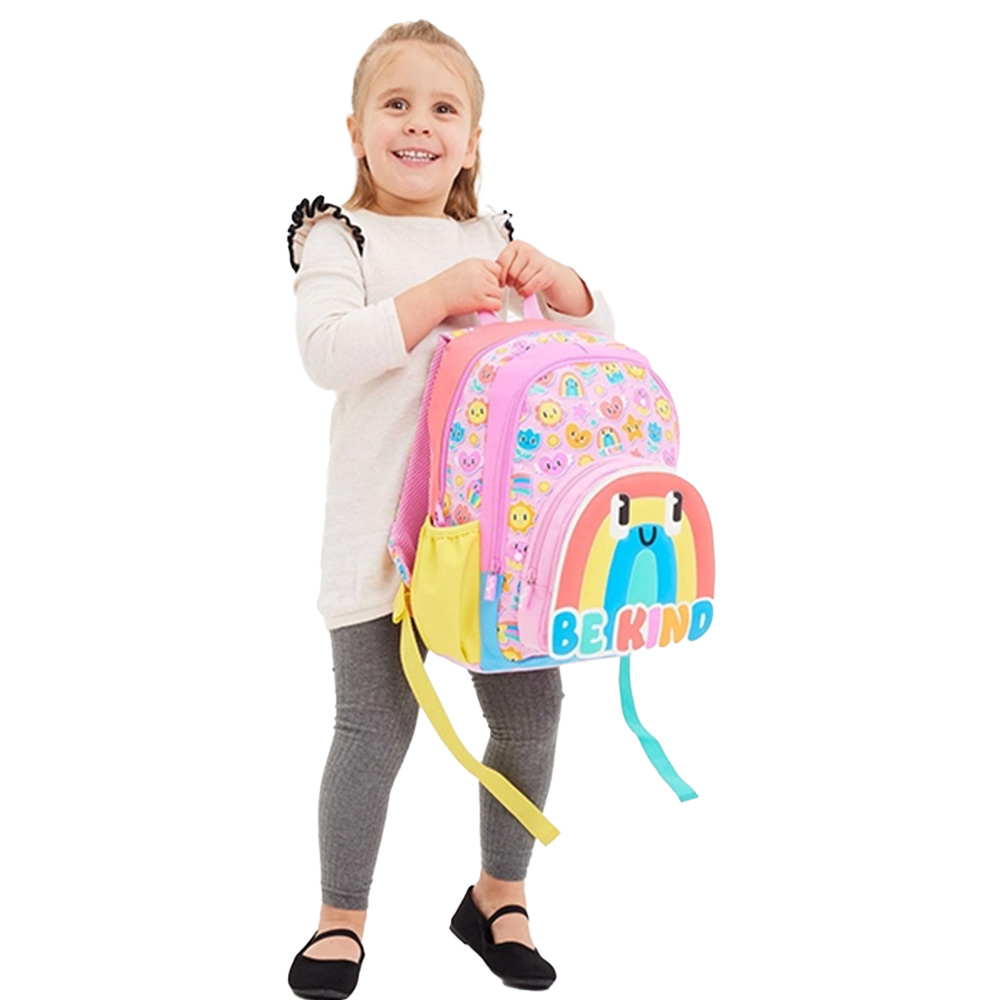 کوله پشتی متوسط طرح رنگین کمان (برند اسمیگل)-3.jpg