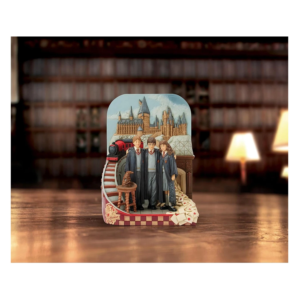 مجسمه هری پاتر Harry Potter Trio Castle Scene (برند دیزنی)-4.jpg