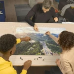 پازل ۲۰۰۰ تکه طرح دیوار بزرگ چین Great Wall of China (برند رونزبرگر)-۳.jpg