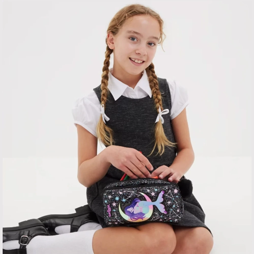 جامدادی دسته دار طرح ماه و پری دریایی (برند اسمیگل) -۱.jpg