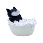 مجسمه گربه در وان Purr Fect life (برند پاراستون).jpg