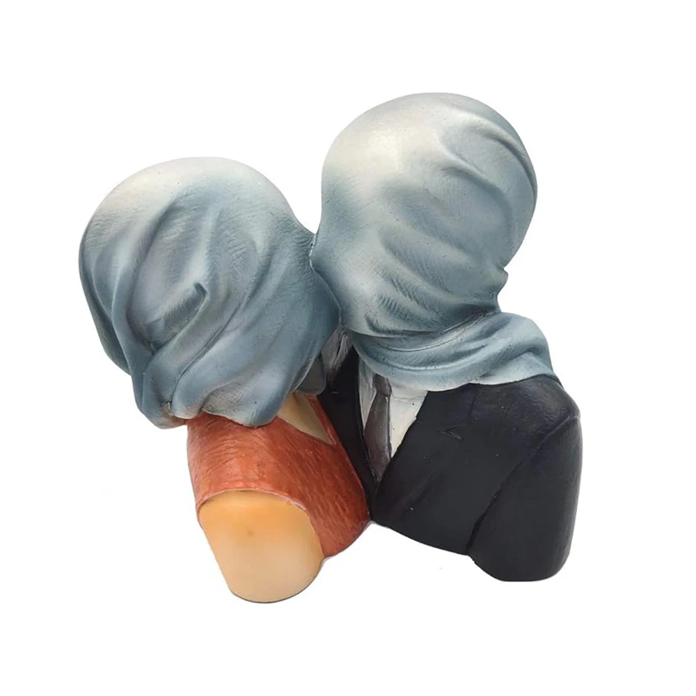 مجسمه عاشقان اثر رنه ماگریت مدل The Lovers (برند پاراستون)-۱.jpg