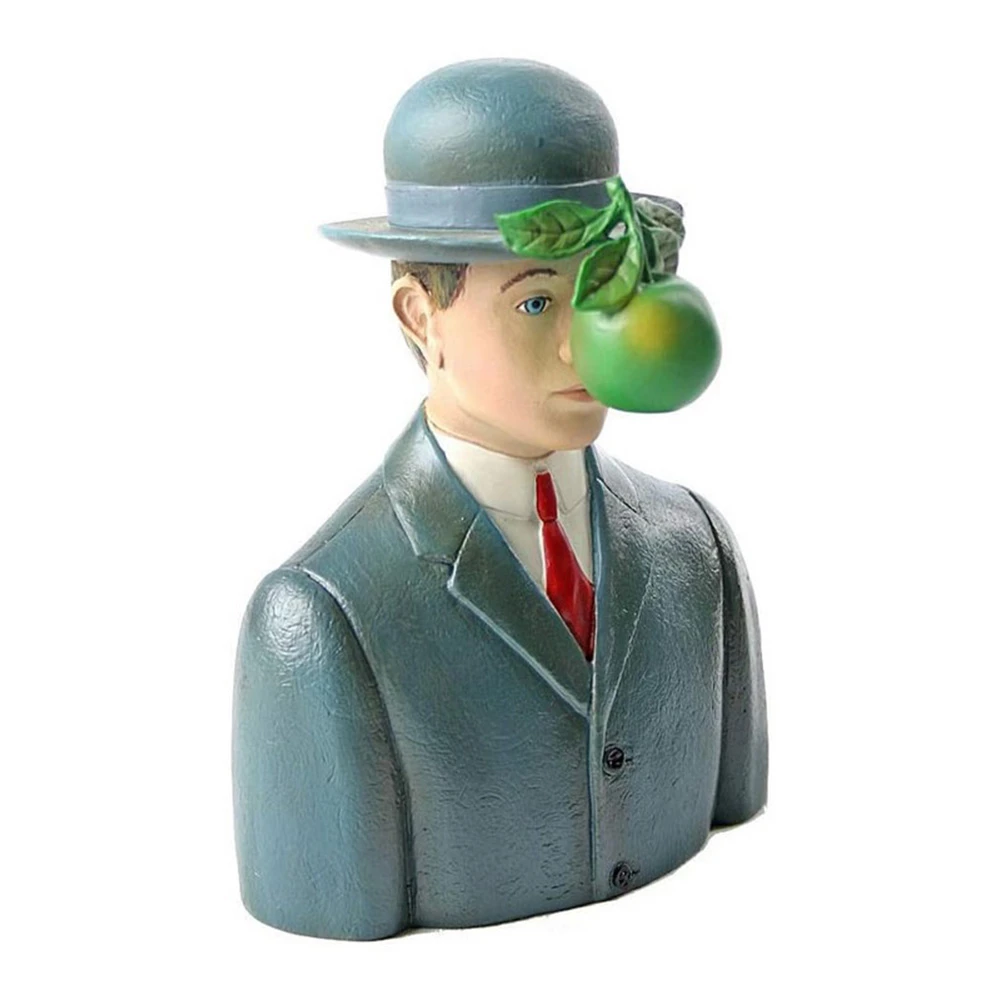 مجسمه پسر انسان اثر رنه ماگریت The Son of Man-۲.jpg