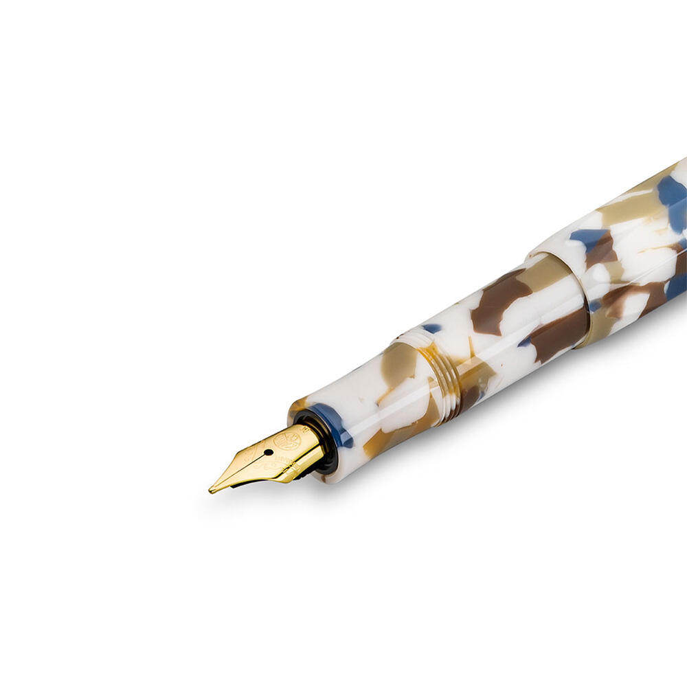 خودنویس مدل تیرازو سری آرت اسپورت Art Sport (برند کاوکو)-۵.jpg
