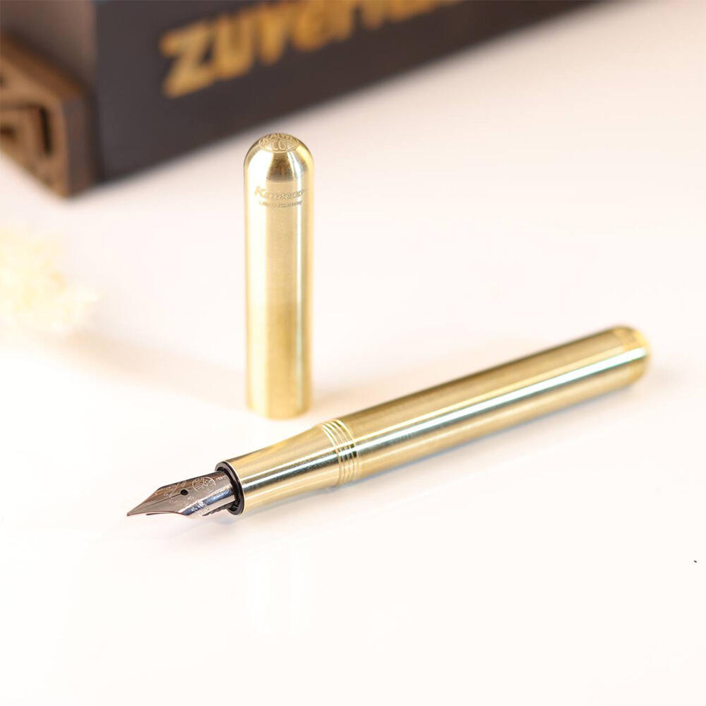 خودنویس برنجی مدل لی لی پوت Liliput (برند کاوکو)-۵.jpg