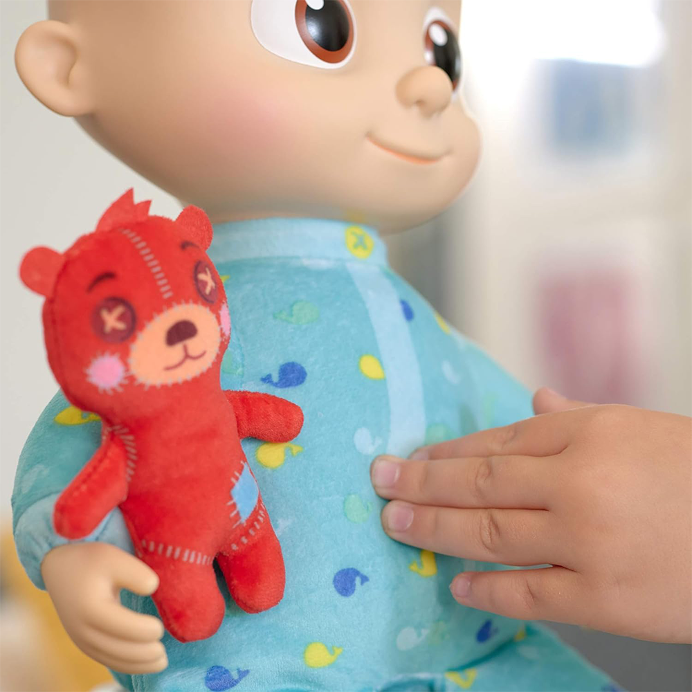 عروسک کوکوملون موزیکال جی جی Cocomelon (برند Jazwares)-4.png