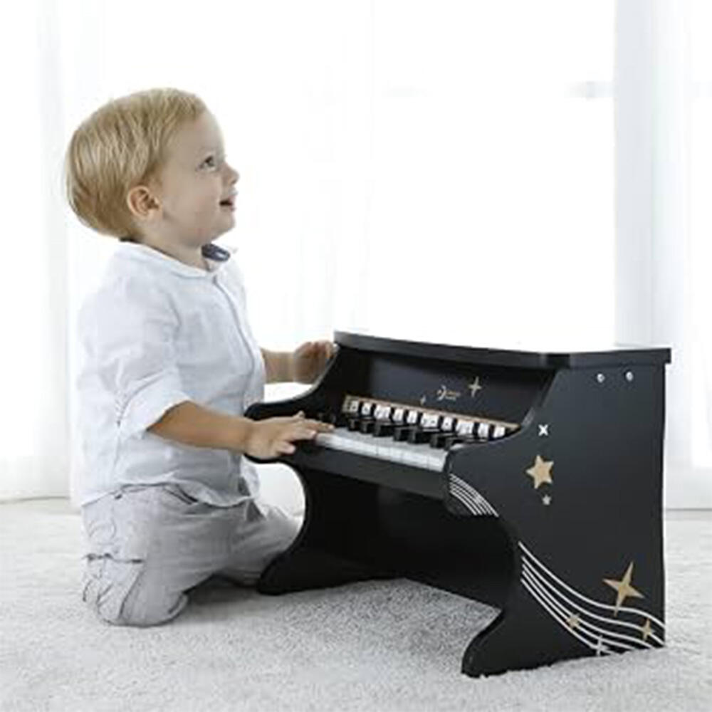 پیانو چوبی رنگ مشکی Fantasy Piano (برند کلاسیک ورد)-۲.jpg